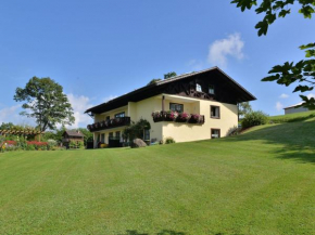 Spacious apartment with sauna Drachselsried